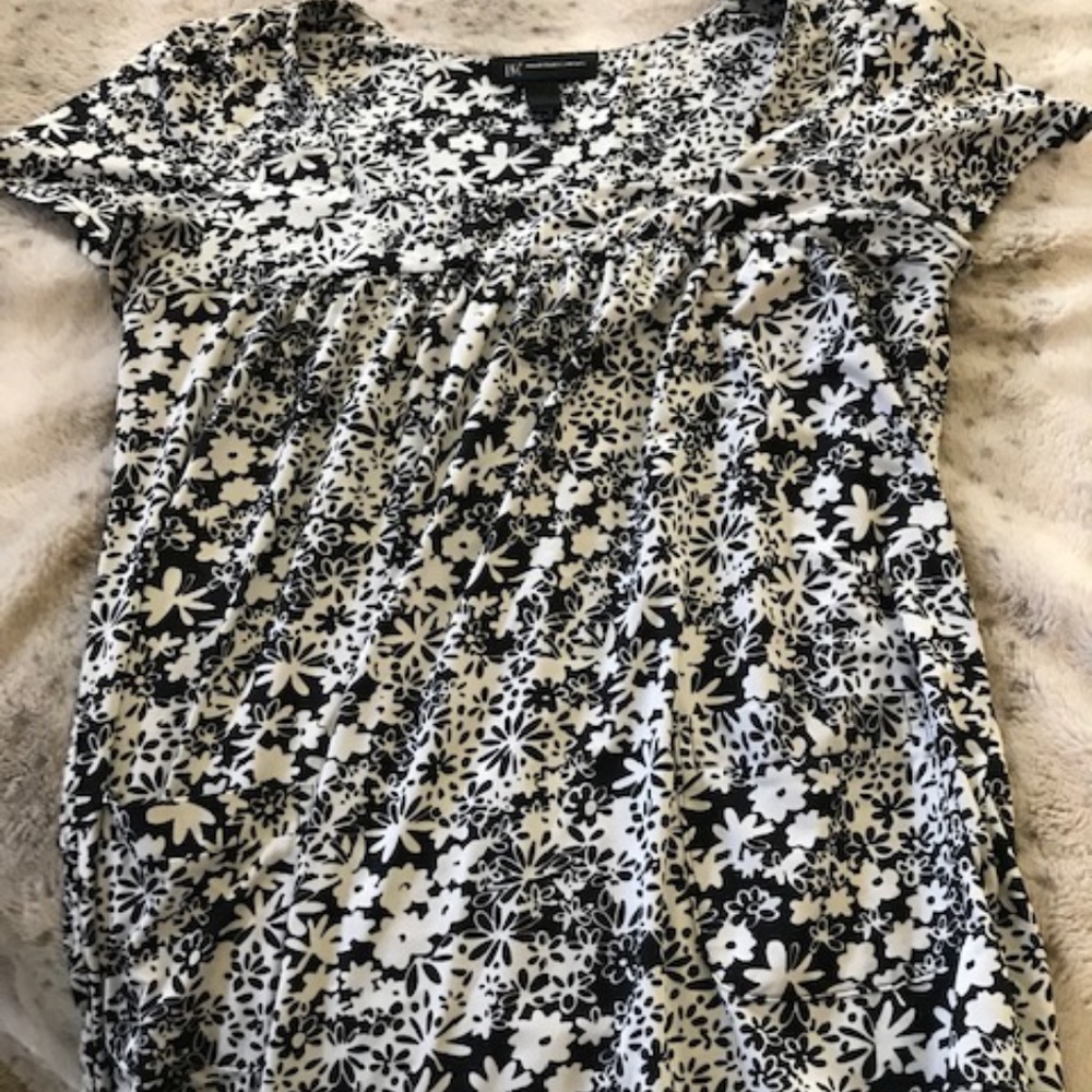 Ladies INC blouse